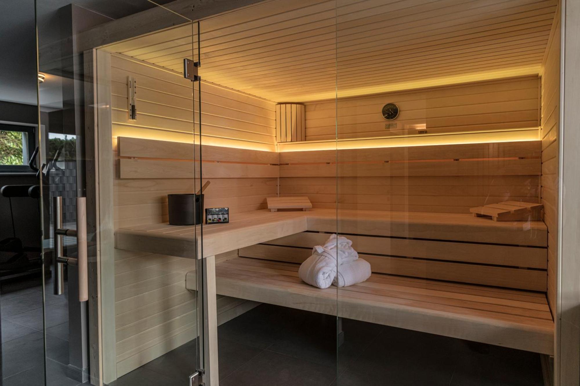 Wellness House Oase Spa Mit Whirlpool Тіммендорфер-Штранд Екстер'єр фото